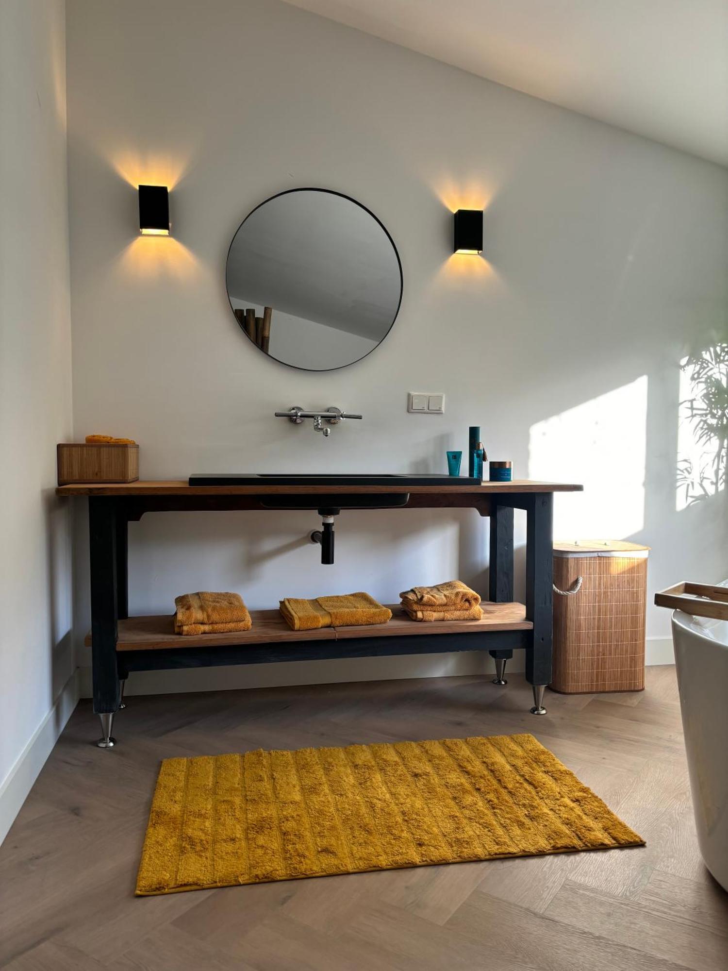 Bamboe Suite Bentveld Met Ligbad En Gratis Parkeren Exteriör bild